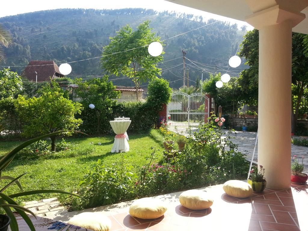 Veranda B&B Берат Екстер'єр фото
