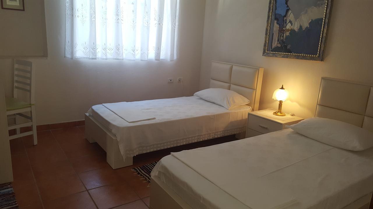 Veranda B&B Берат Екстер'єр фото